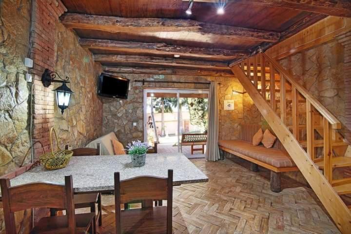 Villa Bora-Bora เปรา ภายนอก รูปภาพ
